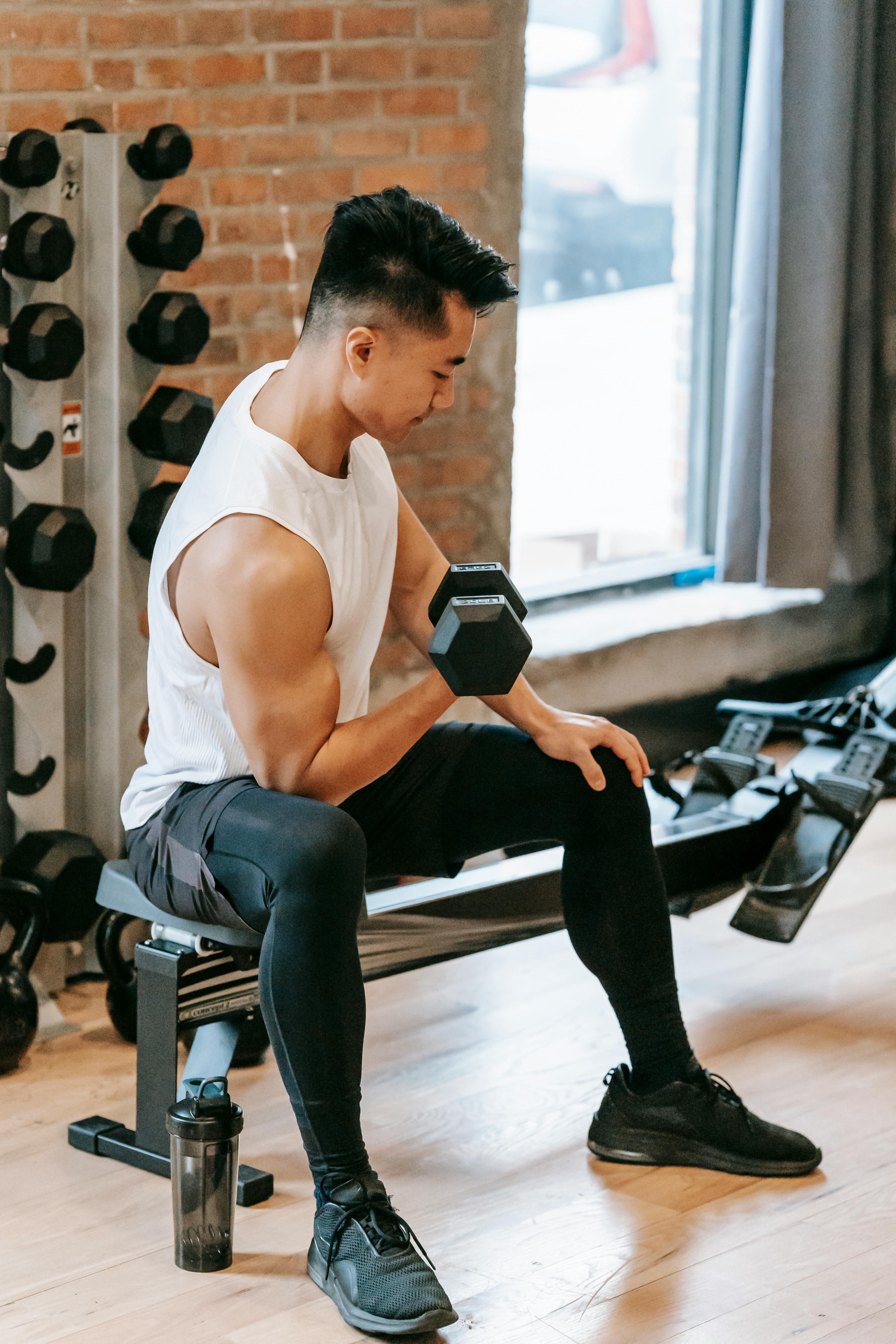 How Many Days a Week Should You Lift to Build Serious Muscle?