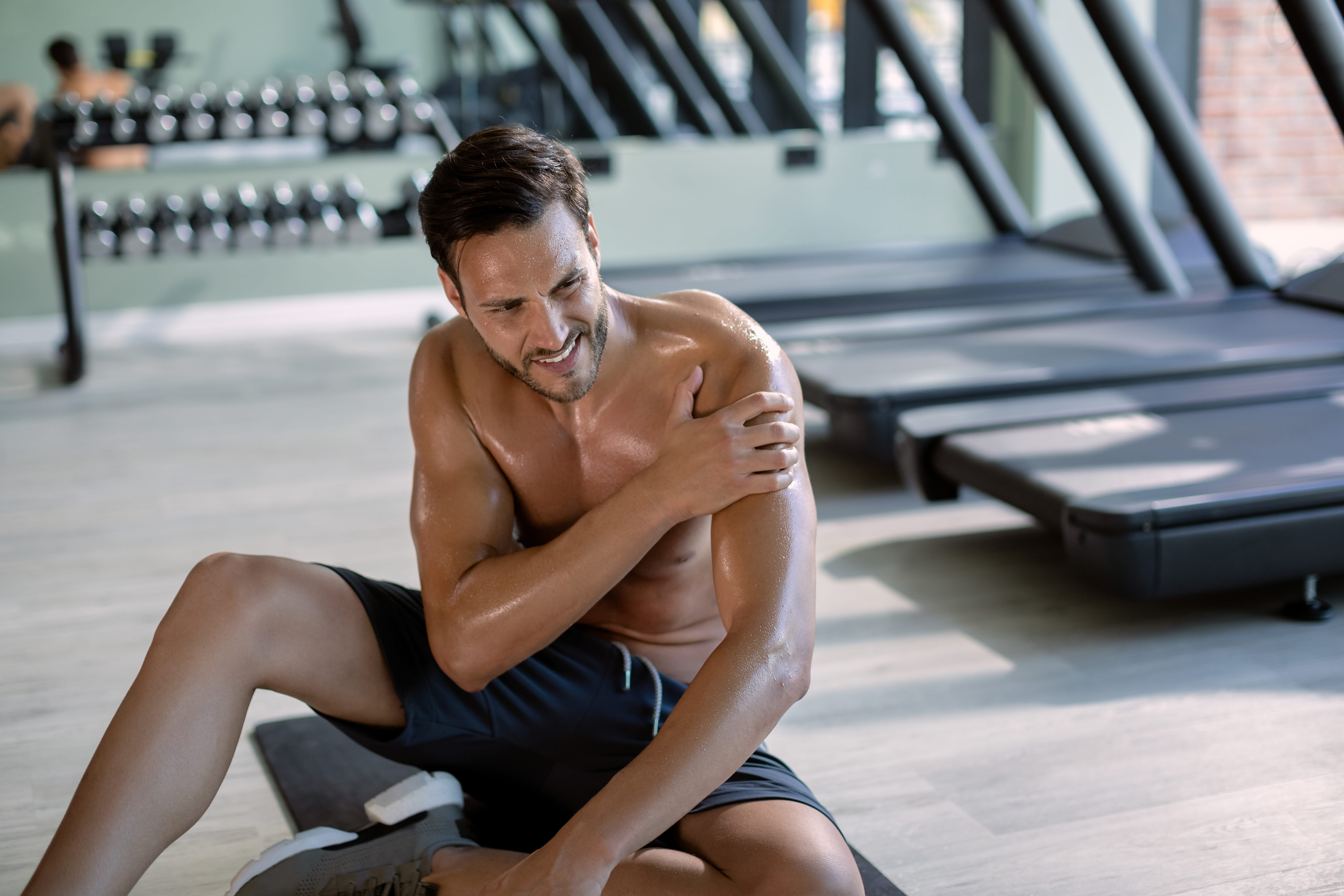 Why is one arm weaker than the other and how to fix muscle imbalances